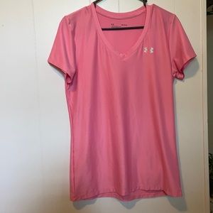 Pink under armour tee shirt